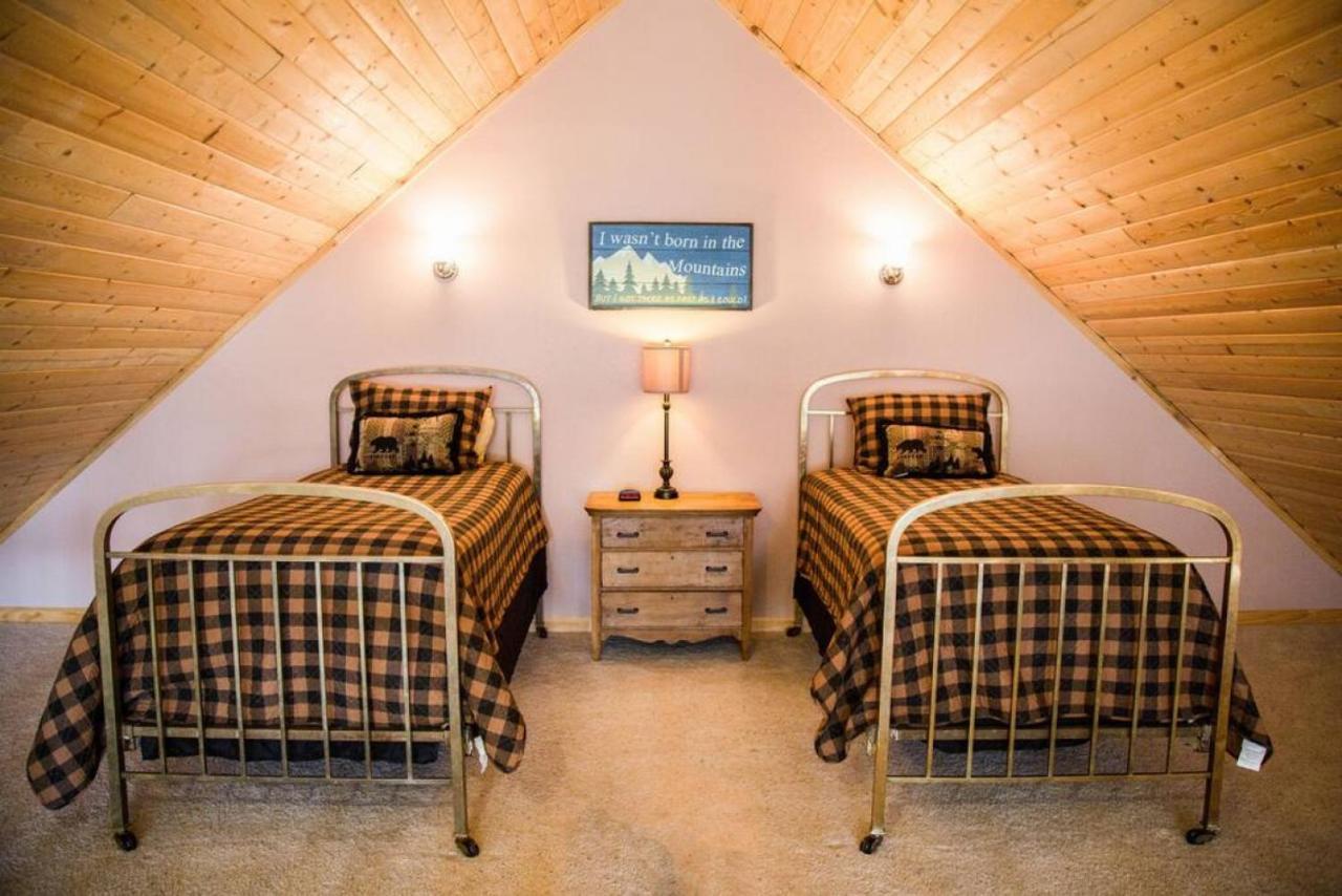 Old Man Mountain, Spacious Lodge With Loft Great For Families, Dogs Allowed Estes Park Bagian luar foto